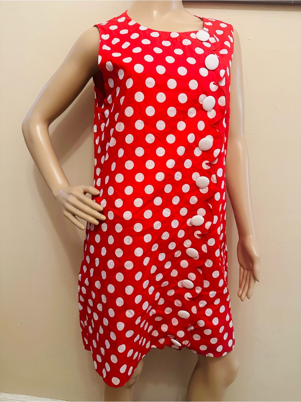JODIFL Red Polka Dot Sleeveless Shift Dress with Button Trim